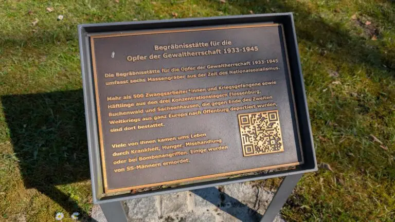 Mehr über den Artikel erfahren Erinnerung wachhalten: Einladung zum Gedenken an das KZ-Außenlager Offenburg