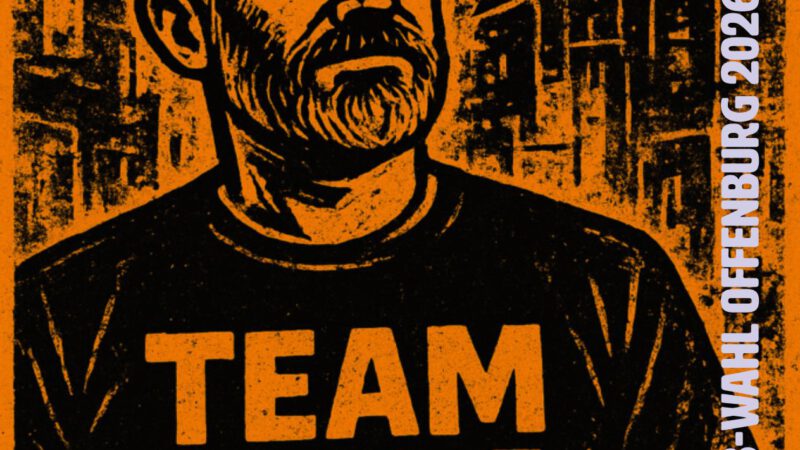 Ein stilisiertes orange-schwarzes Plakat zeigt einen bärtigen Mann in einem TEAM ULI-Shirt. Der Text beinhaltet Komm ins Team Uli, #uli4ob und OB-WAHL OFFENBURG 2026. Unten rechts befindet sich ein QR-Code.