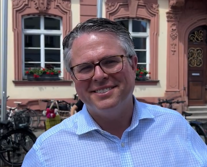 Mehr über den Artikel erfahren Tobias Benz antwortet auf unsere Fragen zum DUH-Hitze-Check