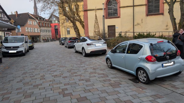 Mehr über den Artikel erfahren Uli hört zu: Eine attraktive Innenstadt braucht mehr als günstige Parkplätze